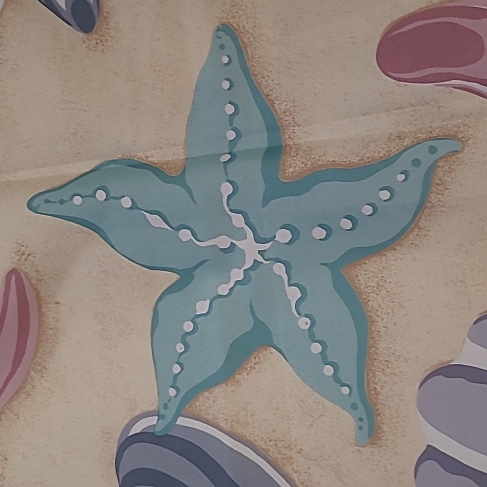 Shower Curtain In Multicolor Seashell Pattern - Picture 4 of 7